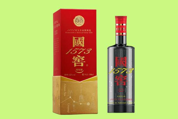 青岛李沧区回收国窖1573.jpg